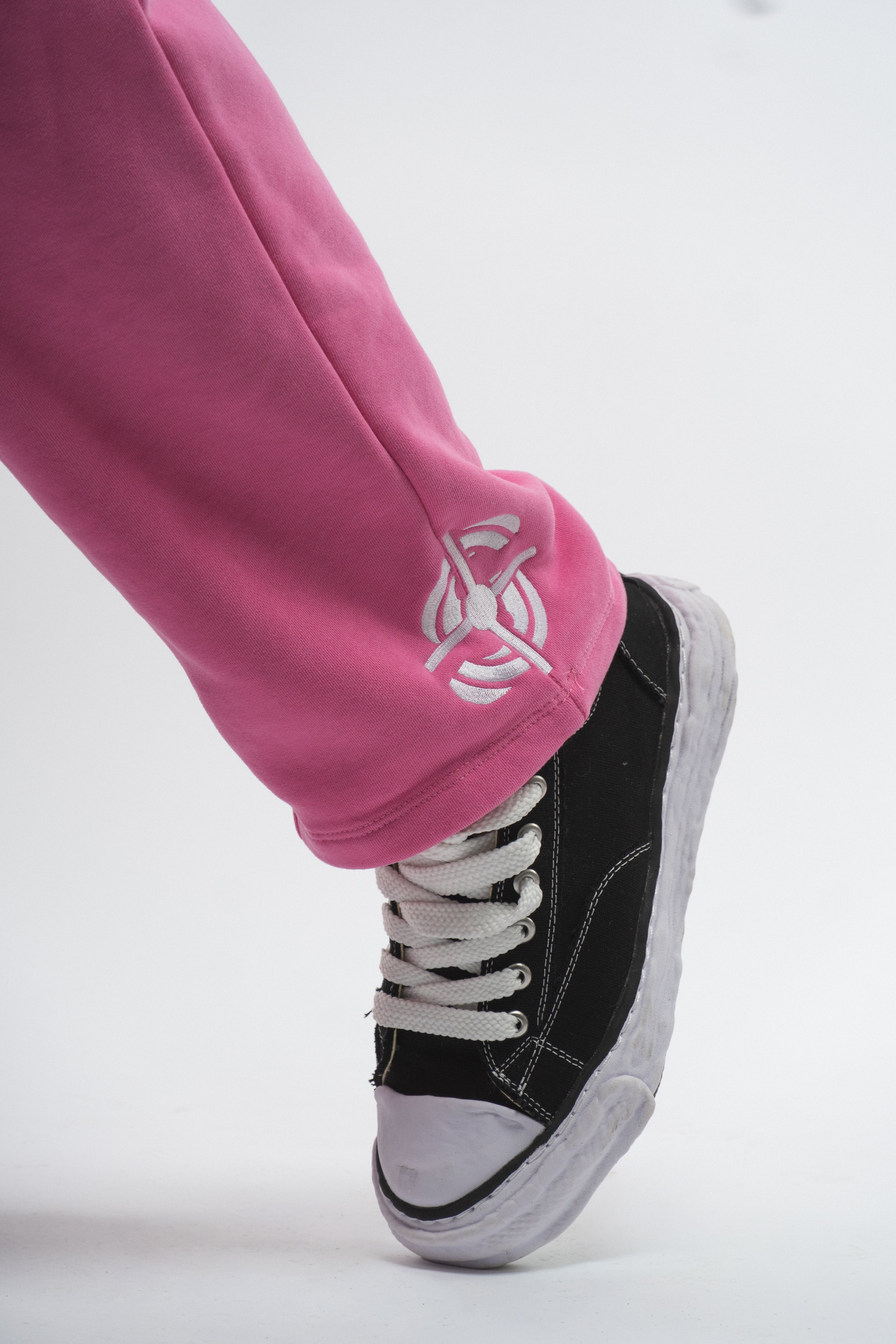 Show in pink down